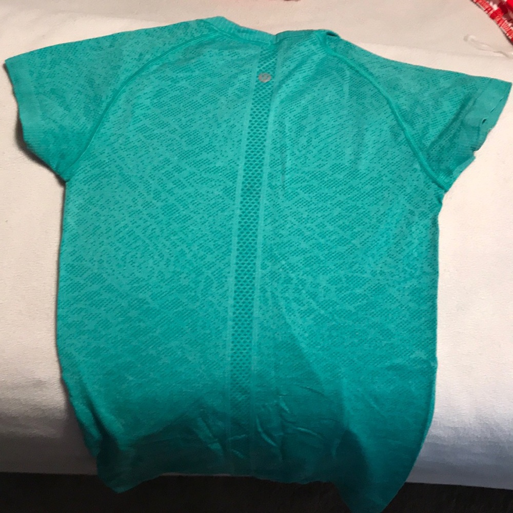 Lululemon Swiftly Tech Short Sleeve Crew